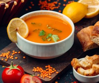 Také každý den marně přemýšlíte, co udělat k večeři? Aby to bylo hlavně rychlé a zároveň chutné? 🤔 Pojďte si s námi dneska...